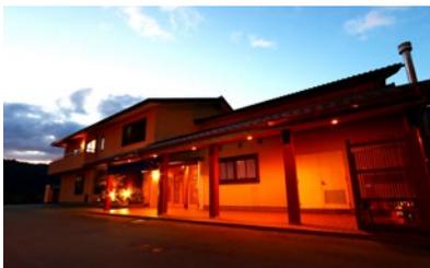 彩かさねの建物